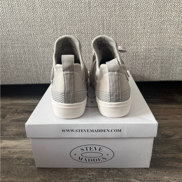 Steve Madden Gray Sneakers - Picture 9 of 9
